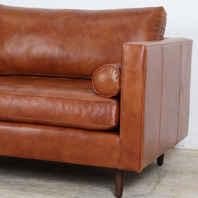 Madison 89 x 40 belmont caramel with bolsters 8791 2
