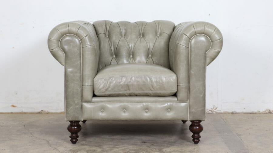 Classic Chesterfield Chair 43 x 39 Leather MG Mont Blanc Fern Legs 8500 Walnut 11198 4 scaled e1651261021651