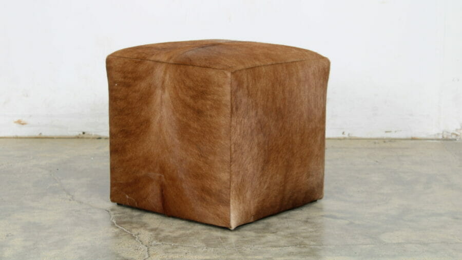 Cube Ottomans 18 x 18 18H HOH Chesterfield Leather PO 11967 5 scaled e1672863711720